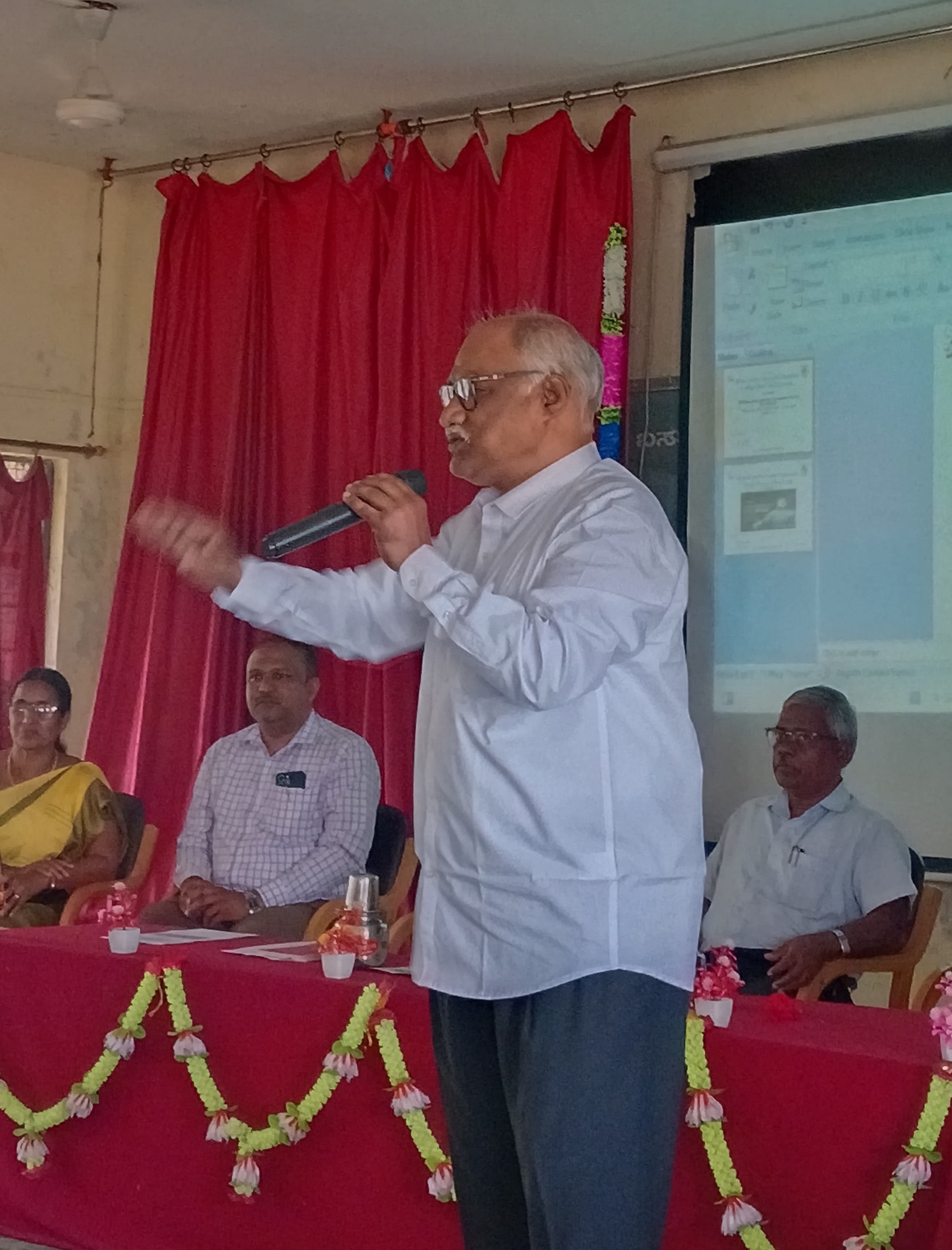 ಶಿಕ್ಷಣದ ಸವಿ ಸರ್ವಶ್ರೇಷ್ಠವಾದದ್ದು : ಡಾ ಅಶೋಕ ಲಿಮಕರ 