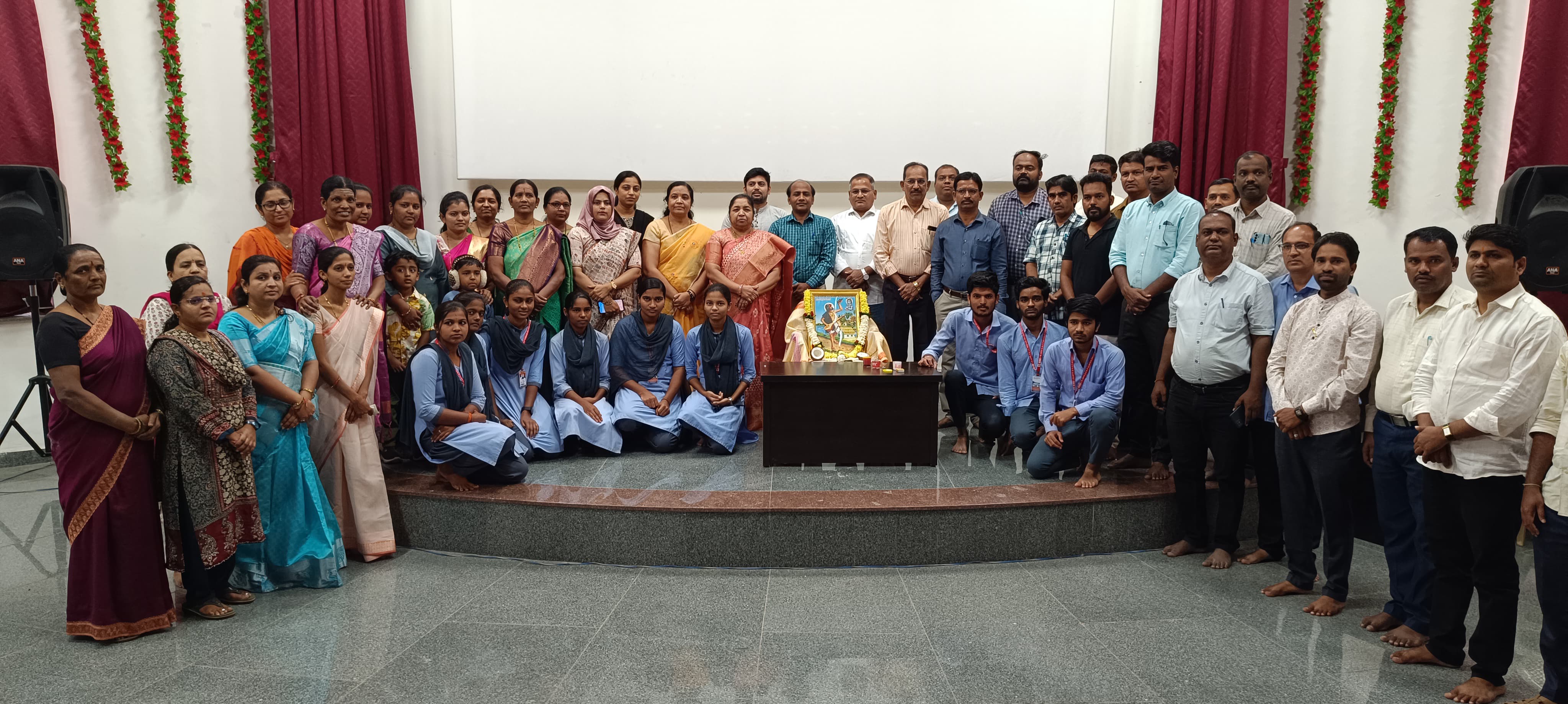 ದಾಸ ಶ್ರೇಷ್ಠ ಕನಕದಾಸ ಜಯಂತಿ ಆಚರಣೆ ಕಾರ್ಯಕ್ರಮ